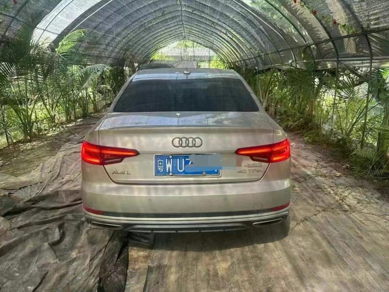 广州19年奥迪A4L9