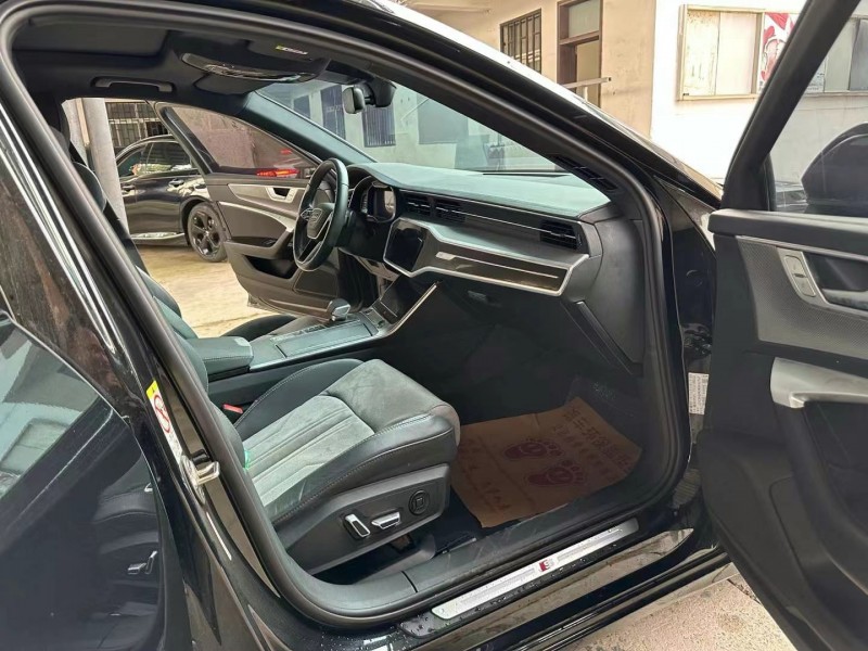 徐州23年奥迪A6L6