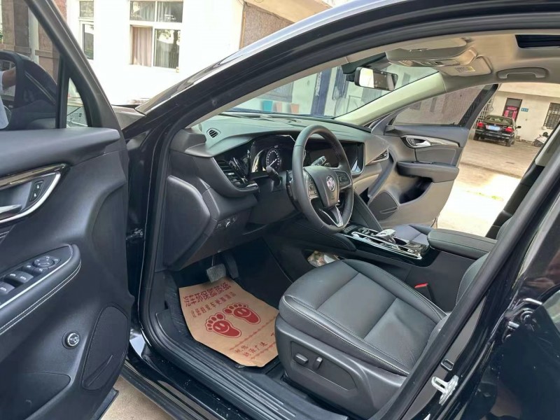 徐州22年别克昂科威4