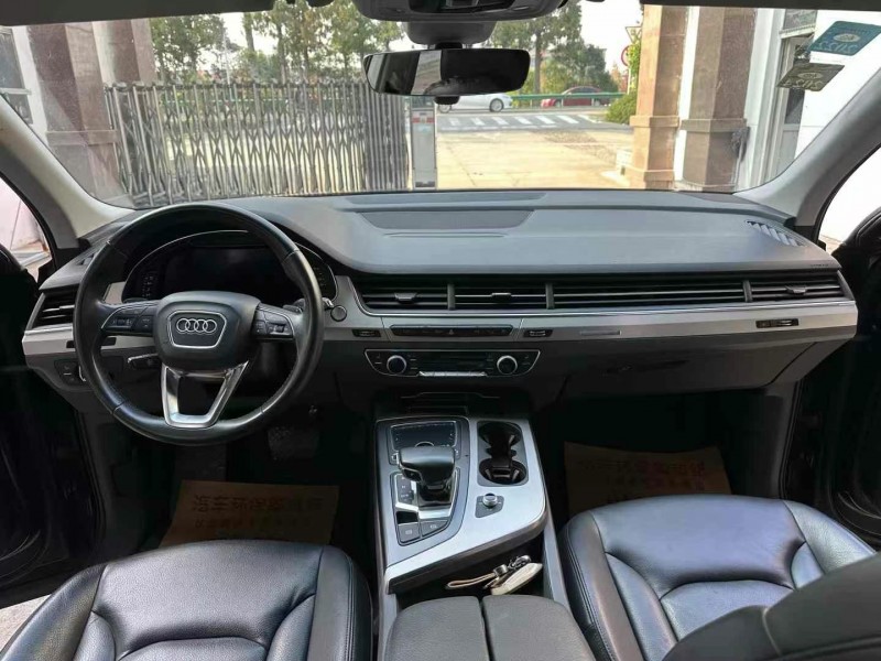 徐州18年奥迪Q75