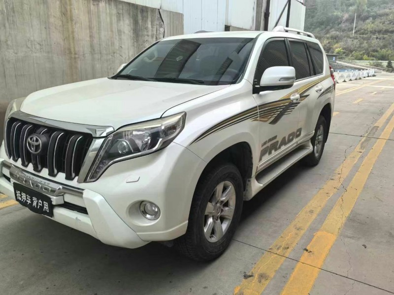 保定15年丰田普拉多2