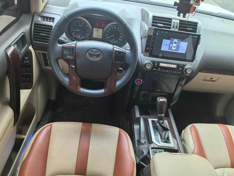 保定15年丰田普拉多4