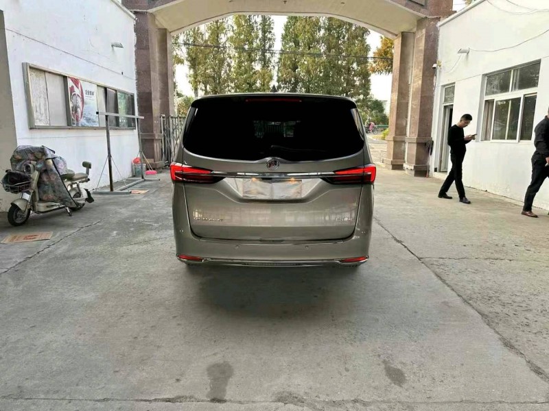 徐州21年别克GL89