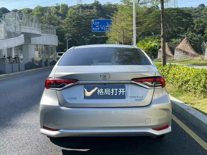 深圳22年丰田卡罗拉9