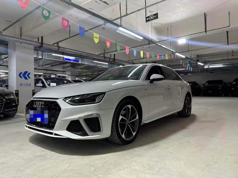 成都21年奥迪A4L2