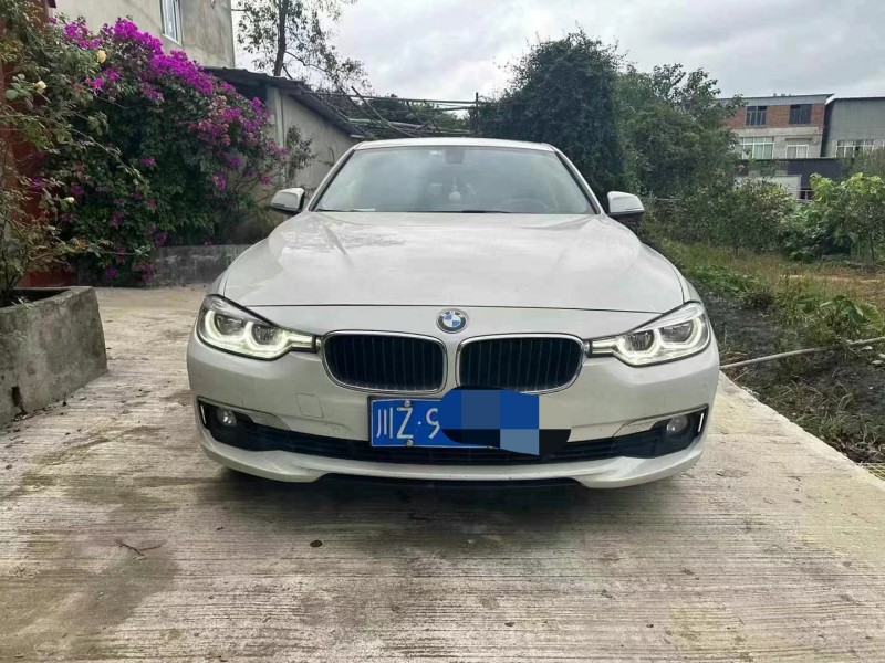 成都17年宝马3系1