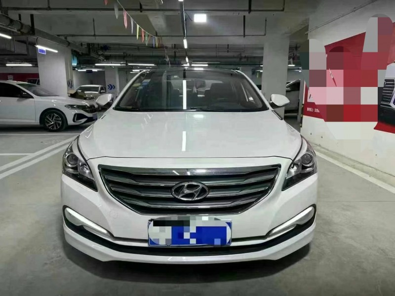 成都16年现代名图1