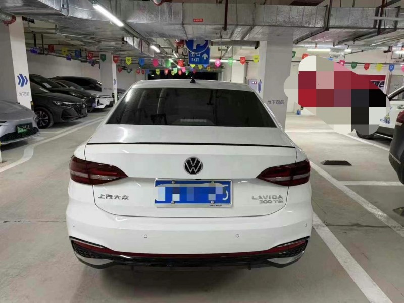 成都24年大众朗逸8