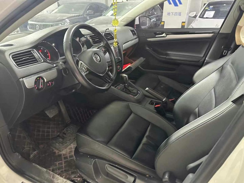 成都23年日产轩逸3