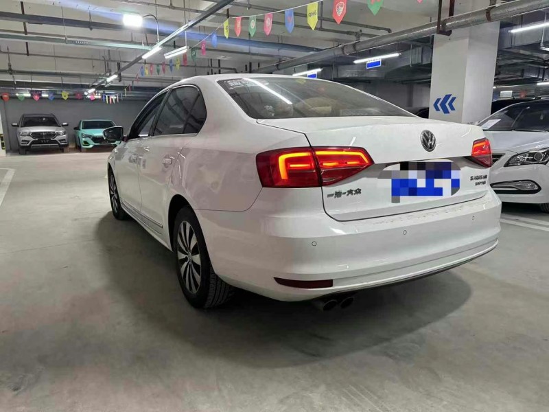 成都23年日产轩逸4