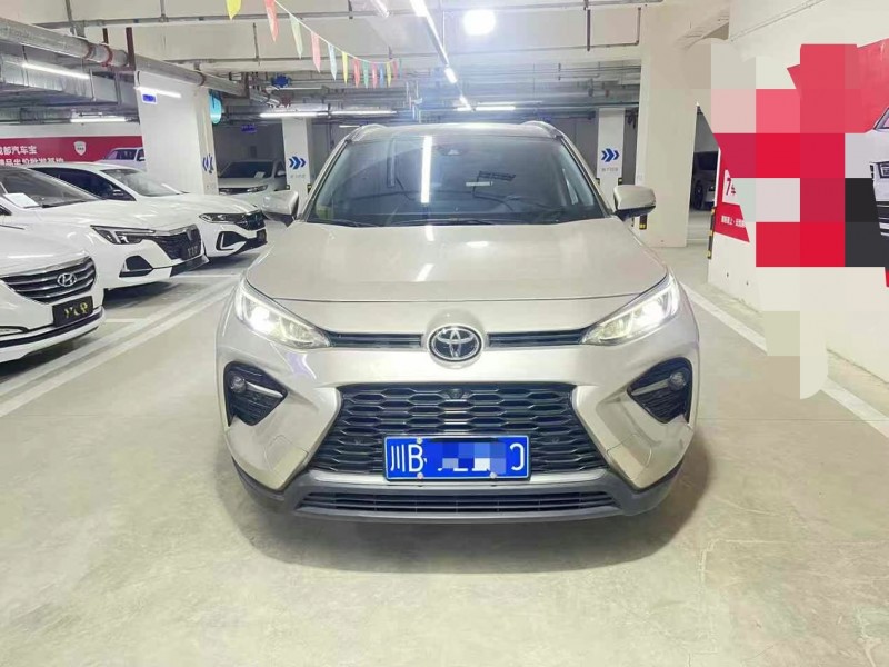 成都23年丰田威兰达1