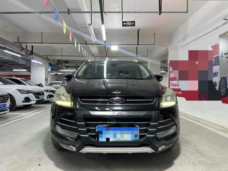 成都14年福特翼虎1