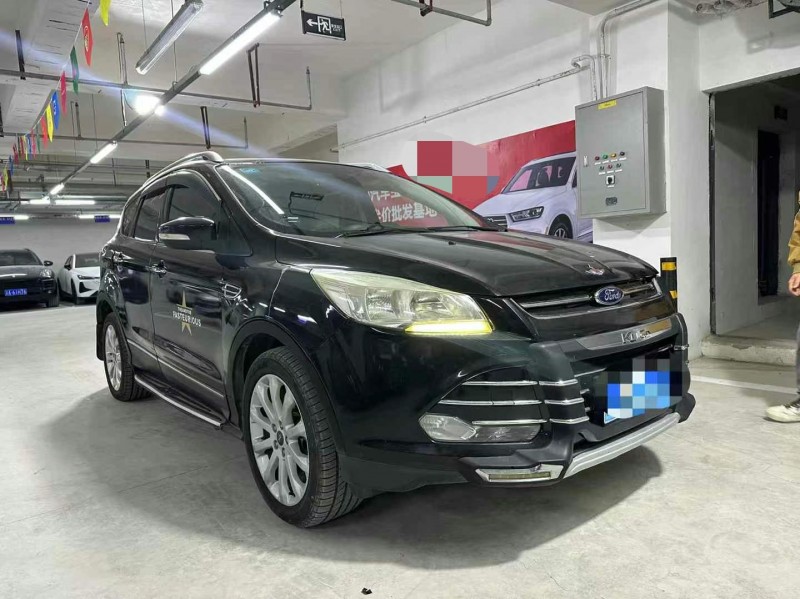 成都14年福特翼虎3