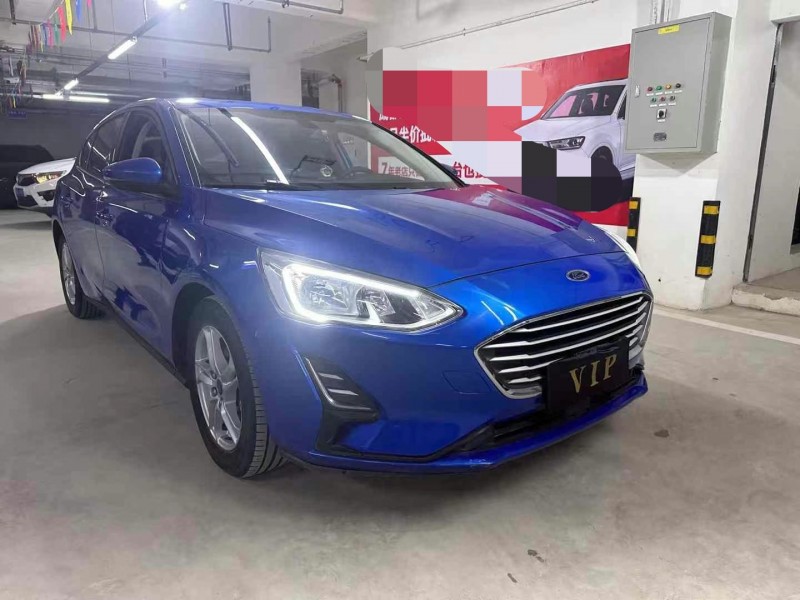 成都19年福特福克斯9