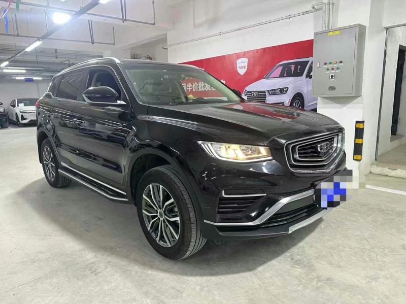 成都21年吉利博越3