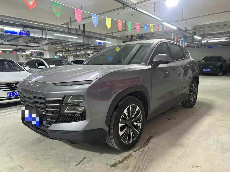 成都22年奇瑞捷途2