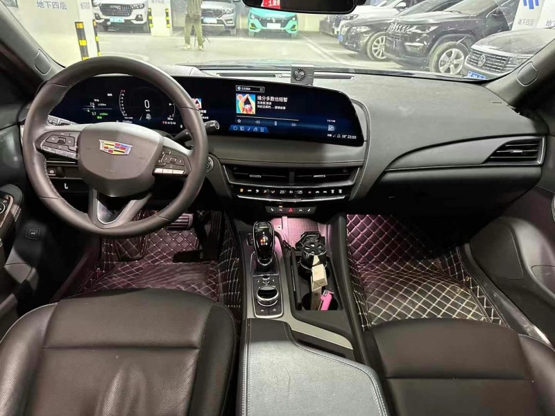 成都24年凯迪拉克CT57