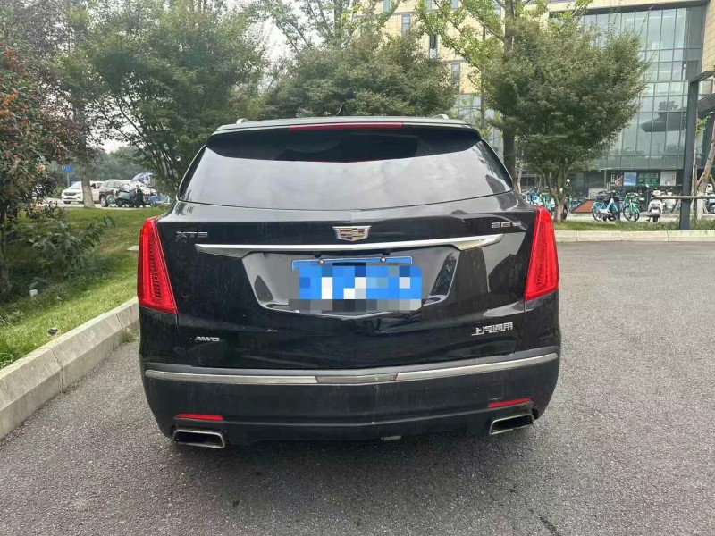 成都19年凯迪拉克XT58