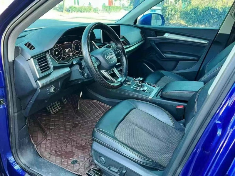 济宁19年奥迪Q511