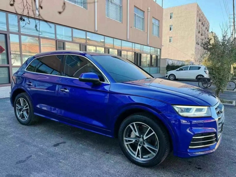 济宁19年奥迪Q515