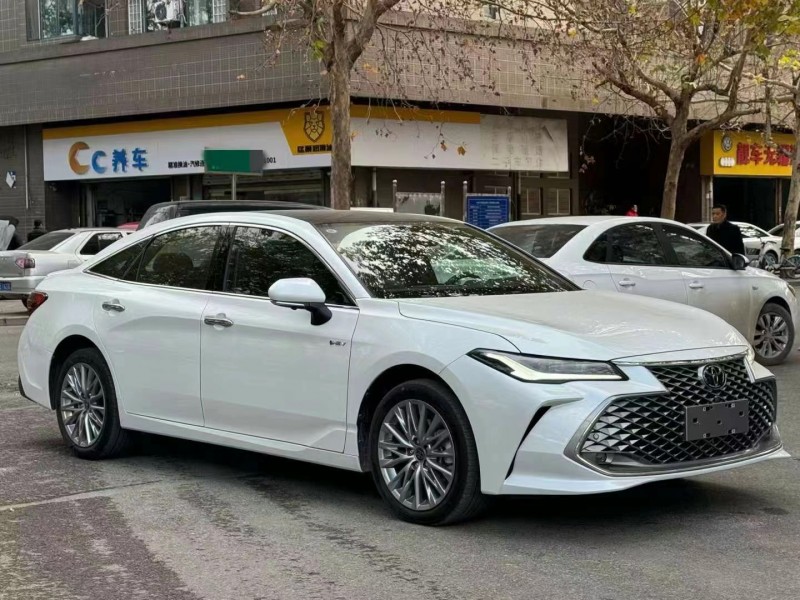 保定24年丰田亚洲龙2