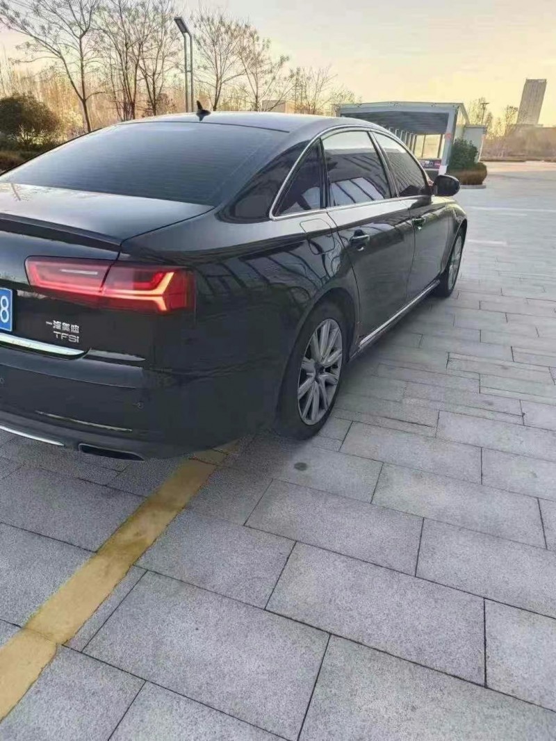 济宁18年奥迪A6L7