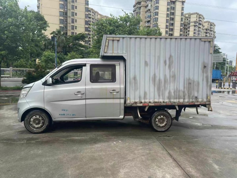 佛山18年长安汽车星卡3