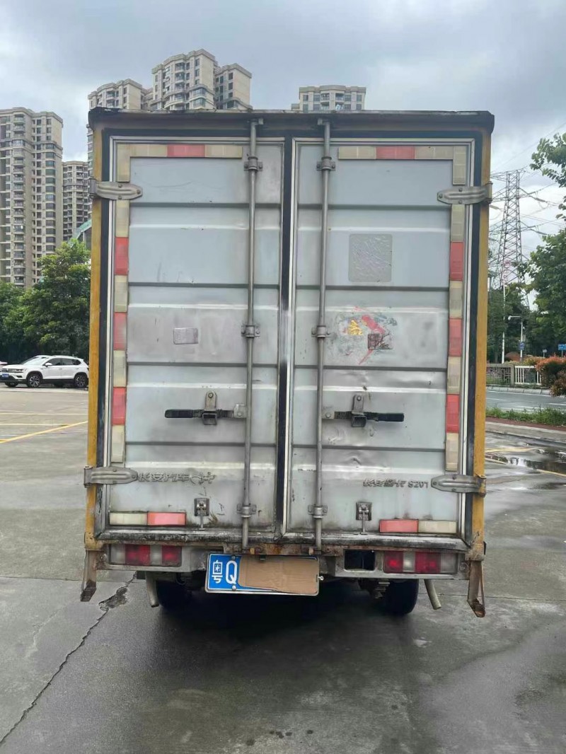 佛山18年长安汽车星卡6