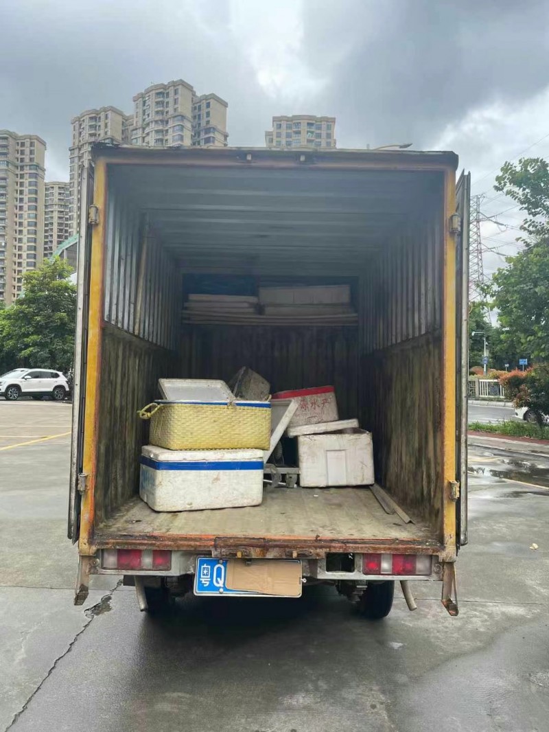 佛山18年长安汽车星卡9