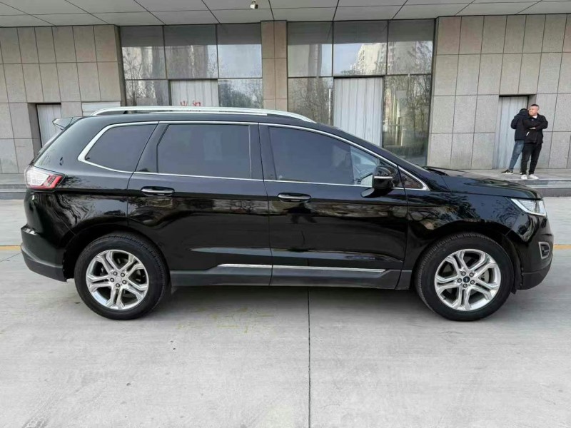 济宁18年福特锐界8