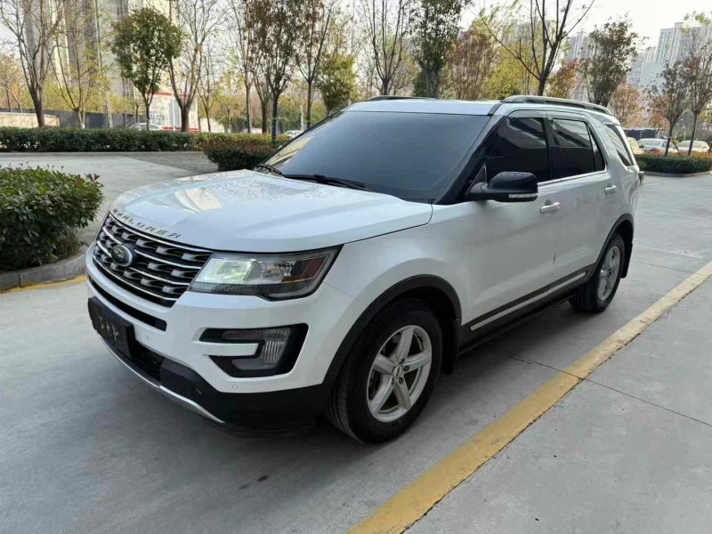 济宁17年福特探界者2