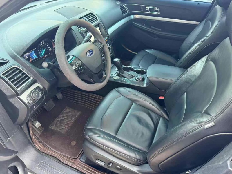 济宁17年福特探界者5