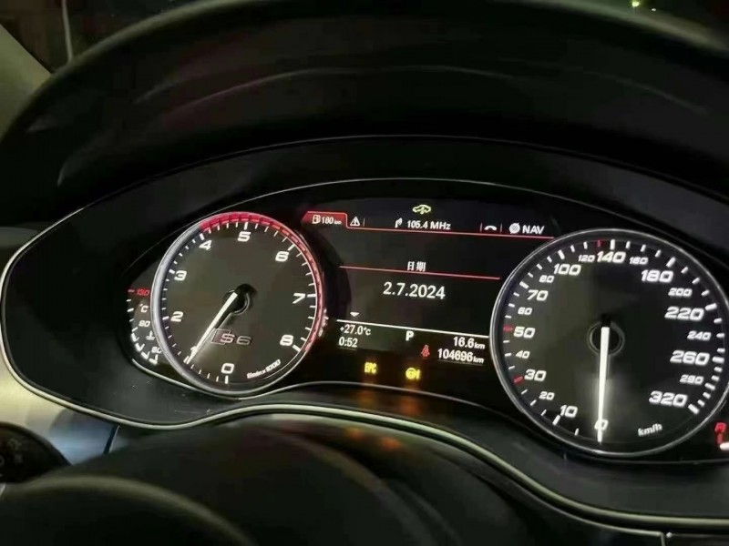 济宁15年奥迪S68