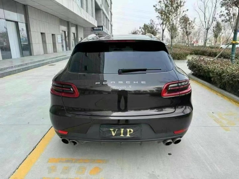煙臺16年保時捷Macan4