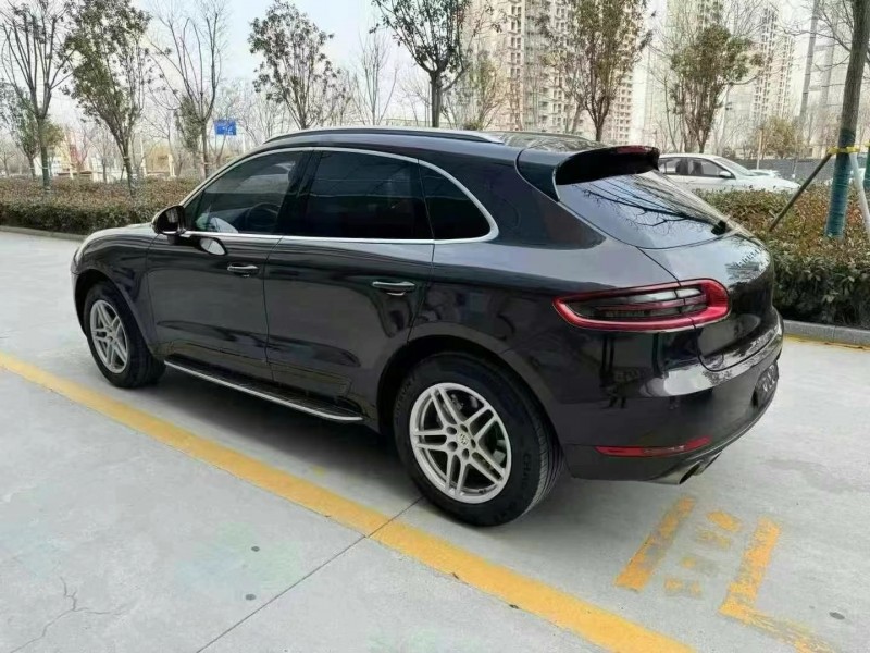 煙臺16年保時捷Macan8