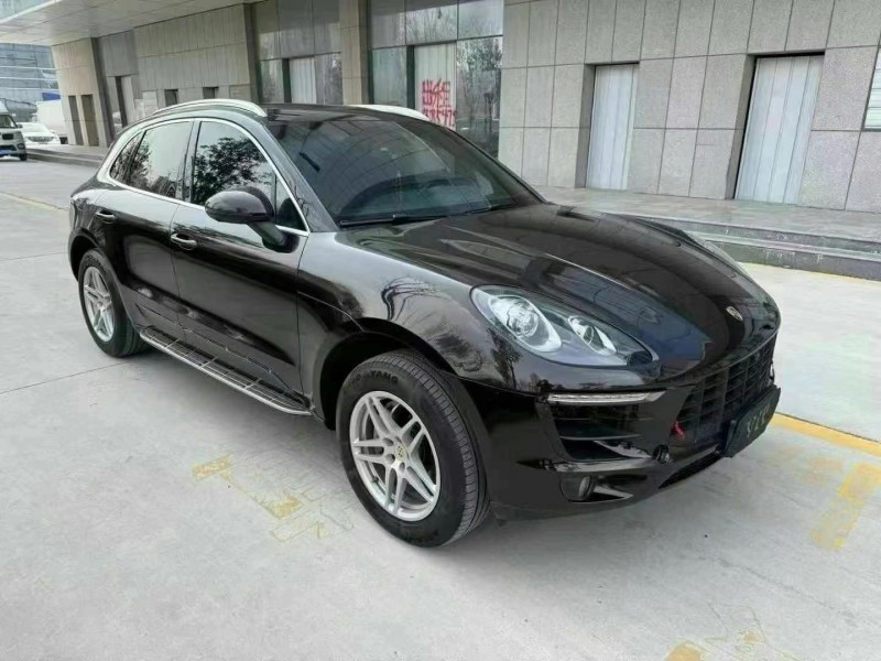 煙臺16年保時捷Macan9
