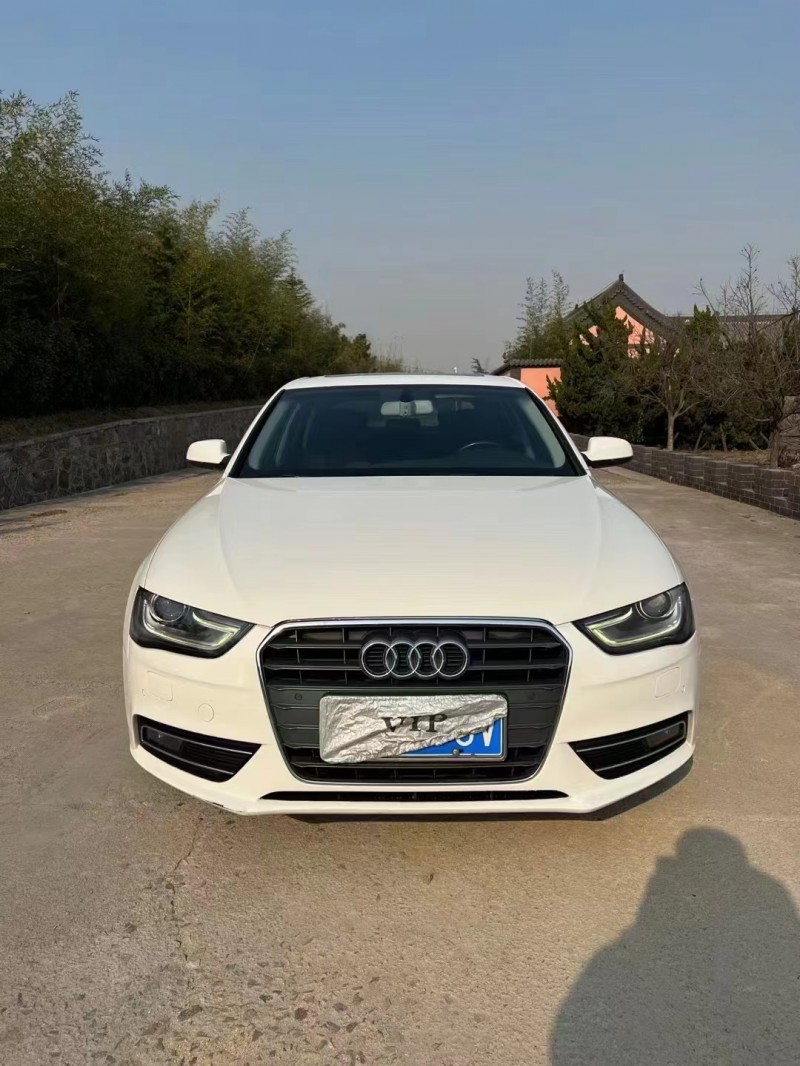 青岛15年奥迪A4L1