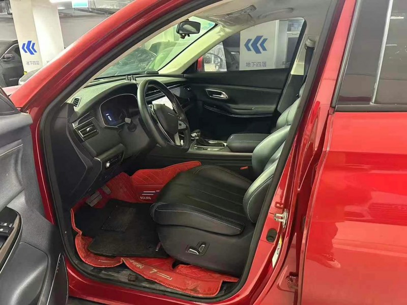 成都20年长安汽车欧尚3