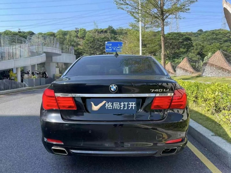 广州14年宝马7系9