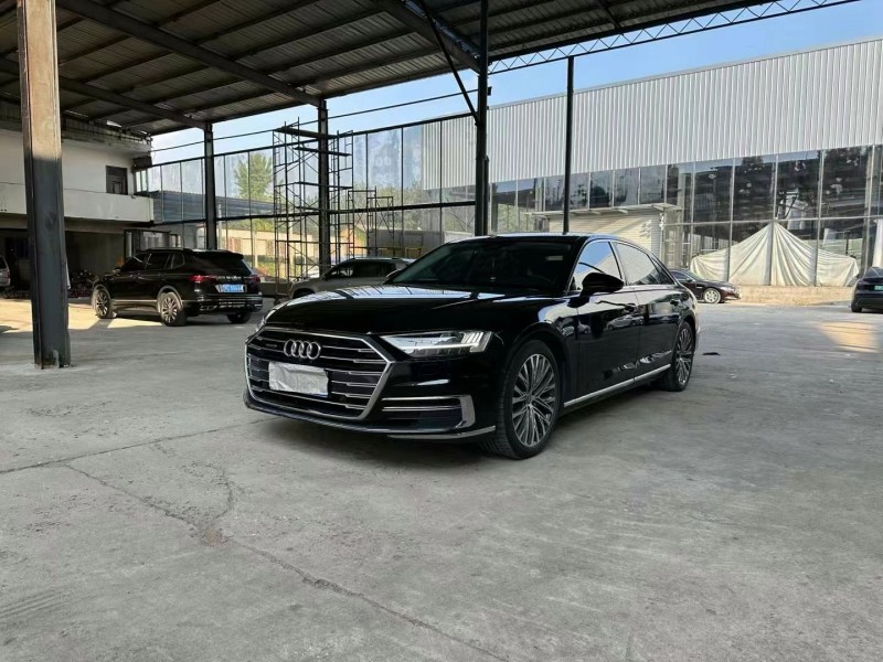 徐州19年奥迪A8L2