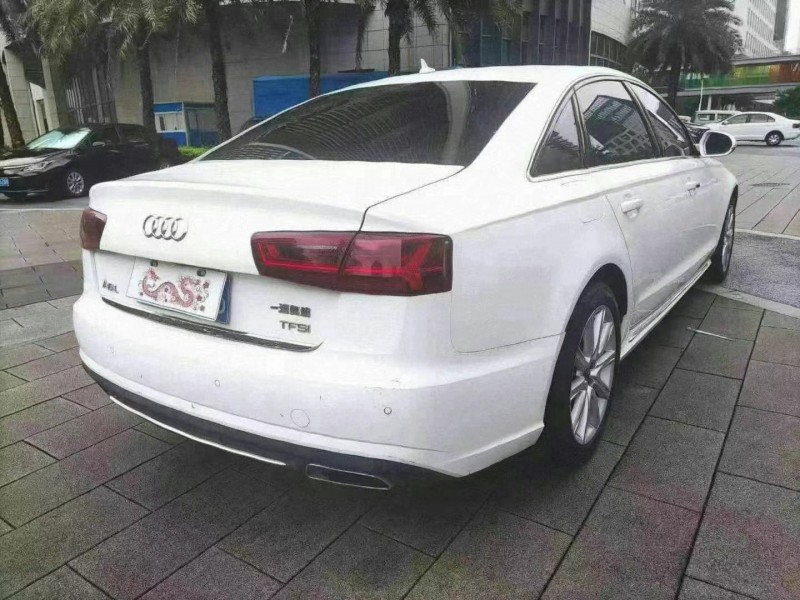 佛山17年奥迪A6L8
