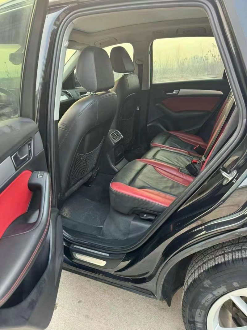 济宁18年奥迪Q53