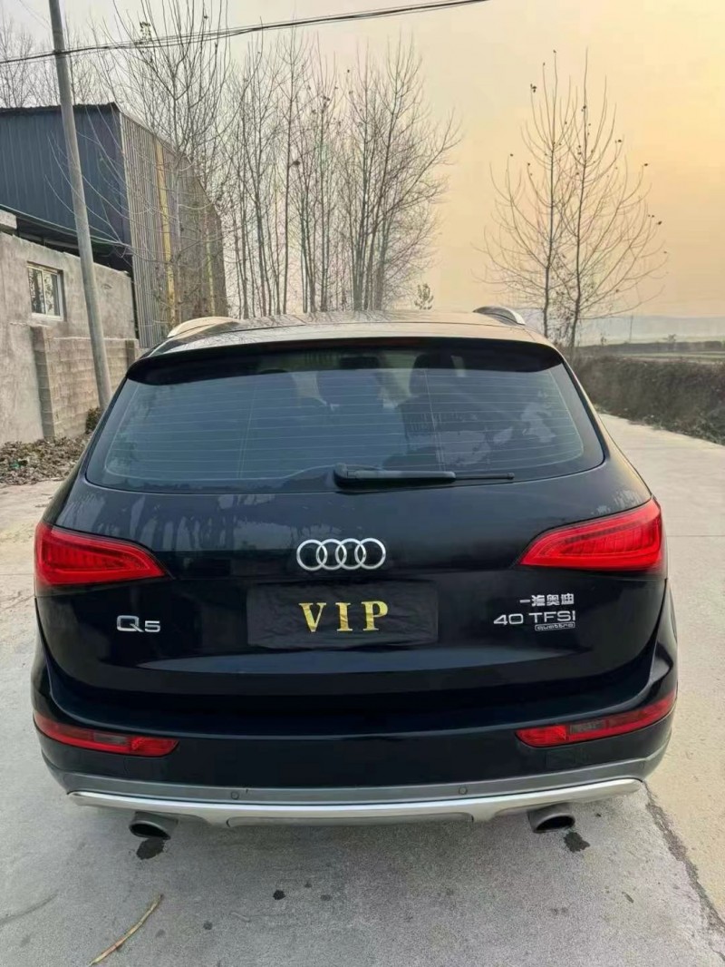 济宁18年奥迪Q55