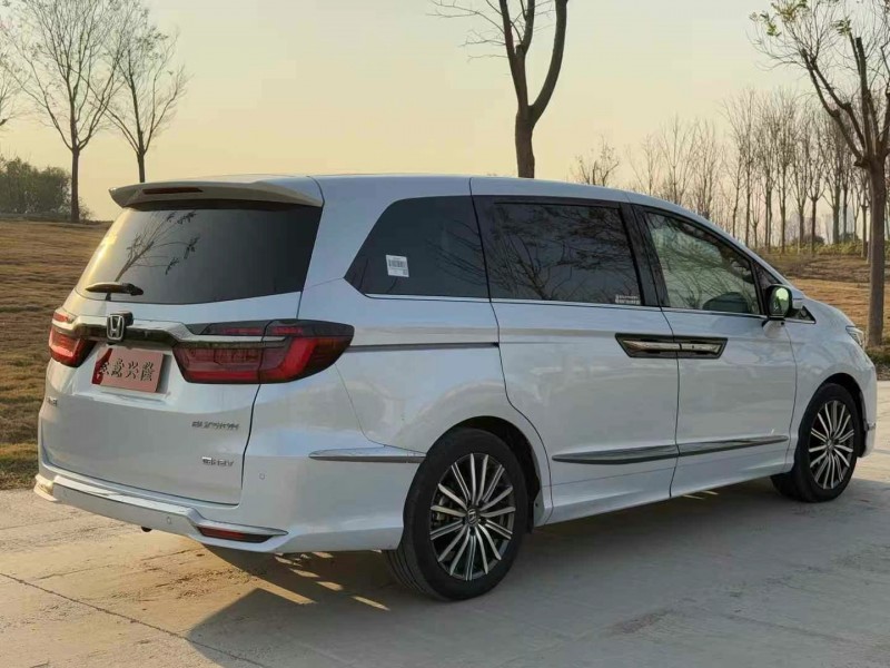 郑州23年本田艾力绅4
