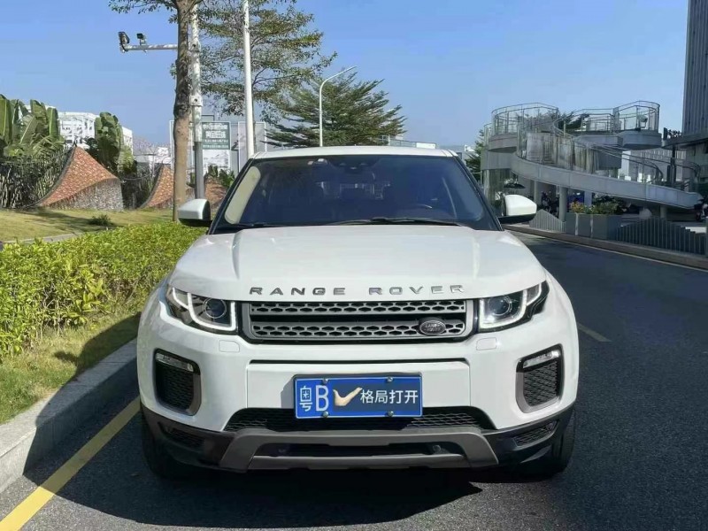 深圳16年路虎极光1