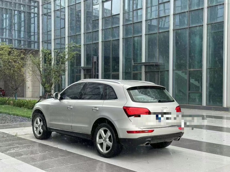 青岛16年奥迪Q58