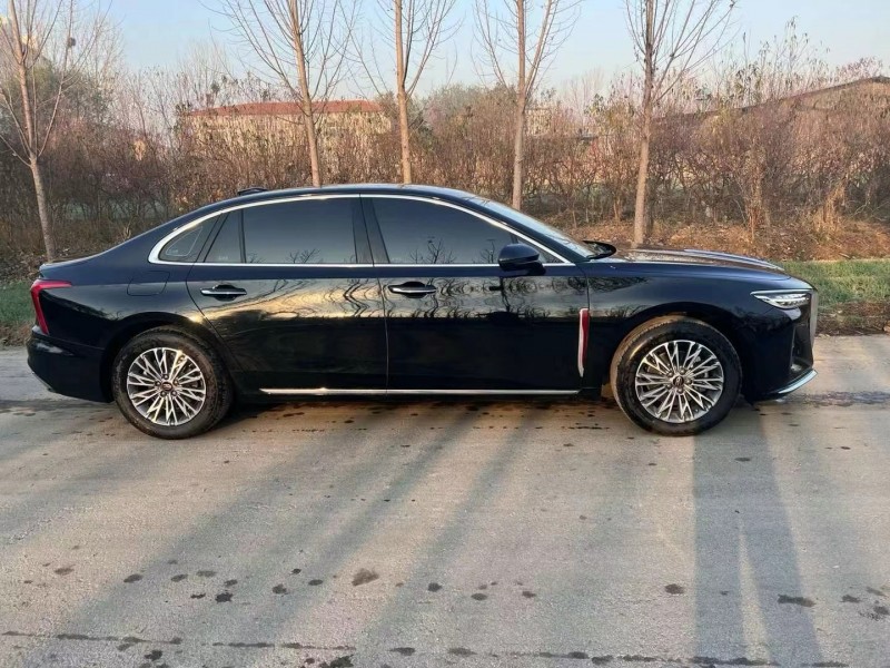 保定24年红旗H53