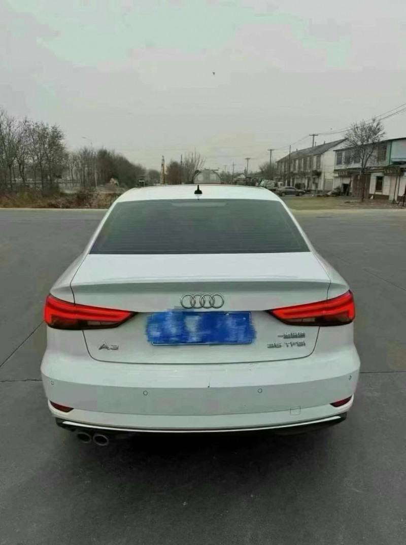 青岛21年奥迪A39