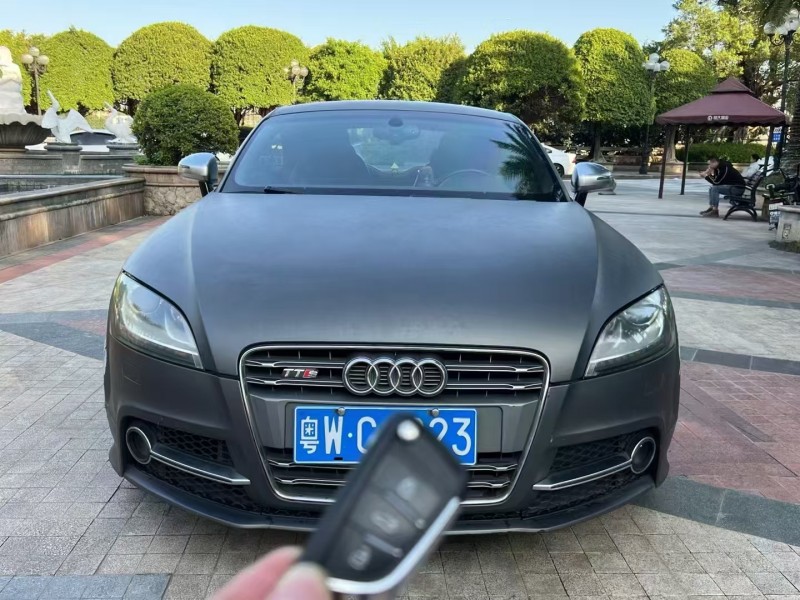 广州11年奥迪TTS1
