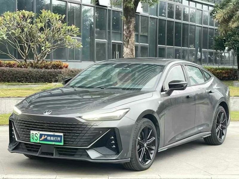 东莞23年长安汽车UNI-V3